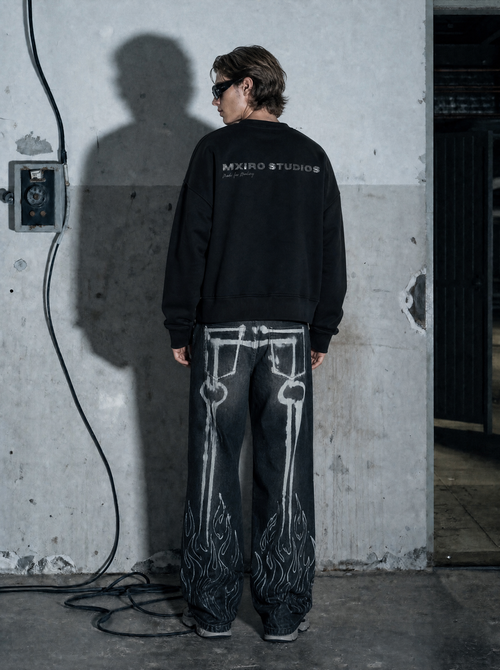 MXIRO STUDIOS BOXY CREWNECK